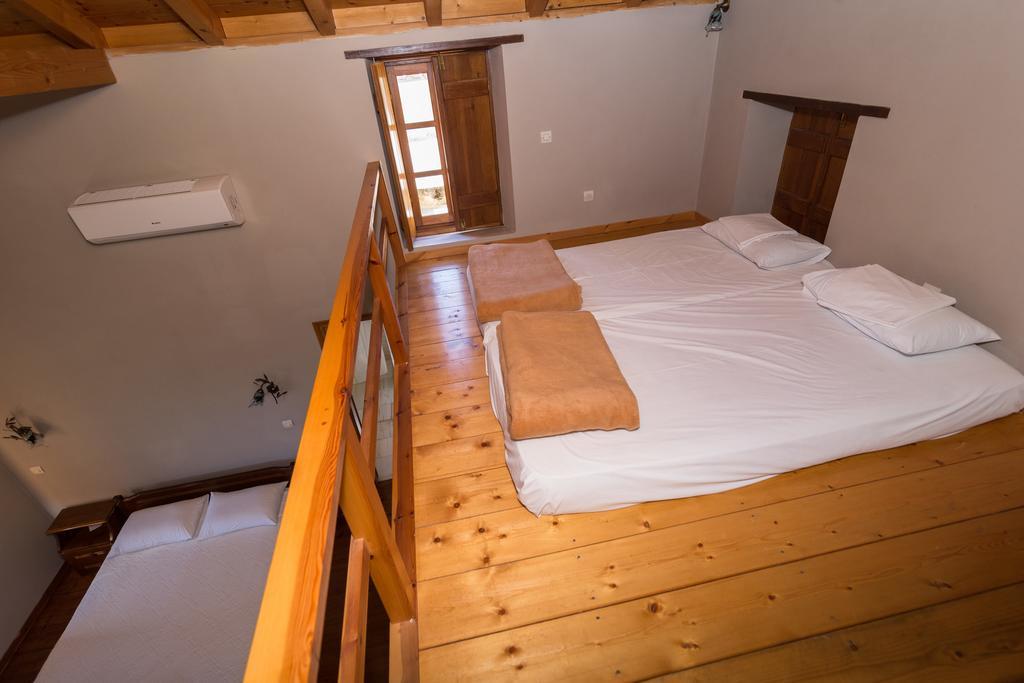 Hotel Lithochtisto à Monemvasia Extérieur photo