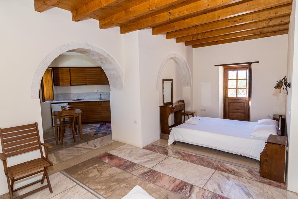 Hotel Lithochtisto à Monemvasia Extérieur photo